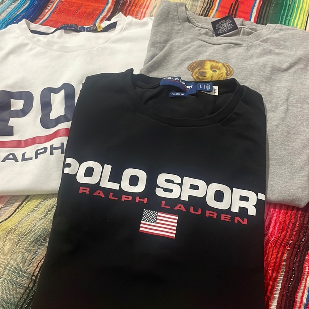 Men’s lot of 3 t shirts